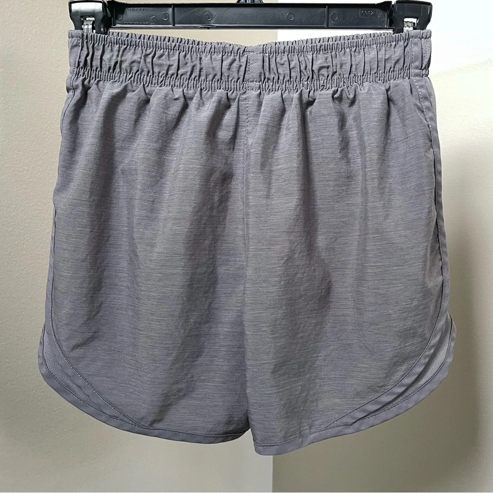 Nike Women's Gray Tempo 3” Inseam Running Shorts (Grey) - XS